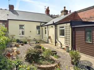 Photo 9- click for photo gallery